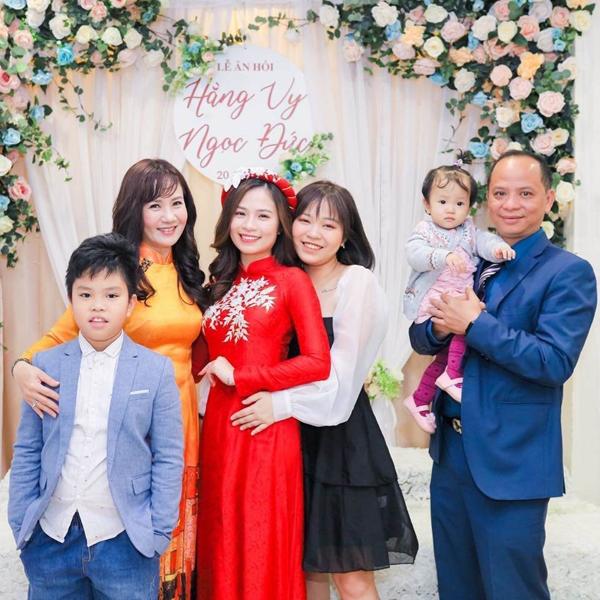 Chị gái người yêu Lệ Hằng trong Xin Hãy Tin Em: Đã lên chức bà, hôn nhân bình yên-5