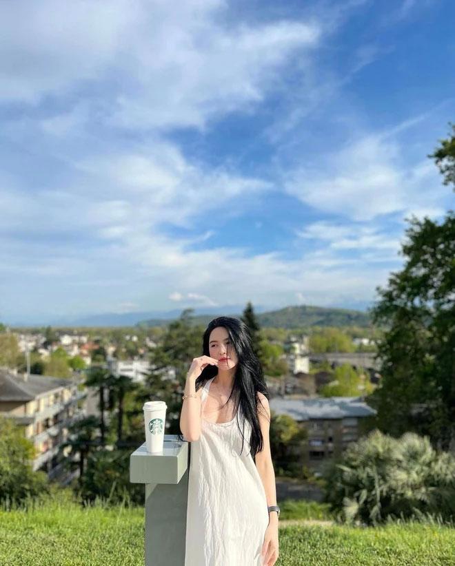 Chu Thanh Huyền khoe được Quang Hải công khai gọi vợ yêu-1