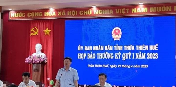 Cô giáo bị khóa tay, cưỡng chế khỏi lớp: Lãnh đạo tỉnh chỉ đạo xử lý-1