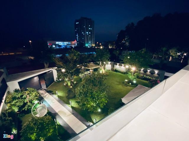 Quốc Trường sống độc thân trong biệt thự 40 tỷ, căn bếp ai cũng muốn sở hữu-15