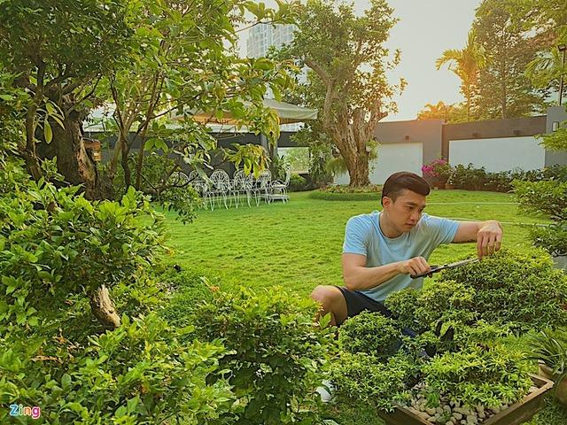 Quốc Trường sống độc thân trong biệt thự 40 tỷ, căn bếp ai cũng muốn sở hữu-18