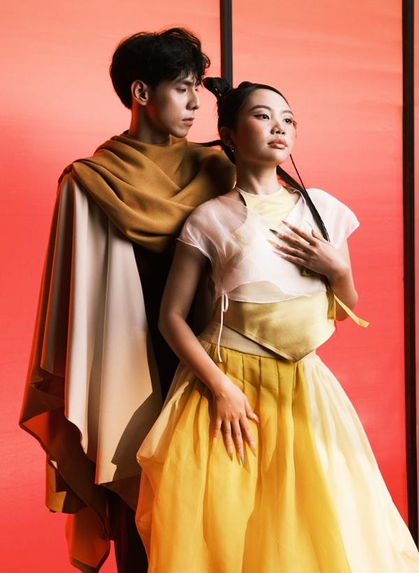 Vết gợn trong màn lột xác của Phương Mỹ Chi ở tuổi 20-2