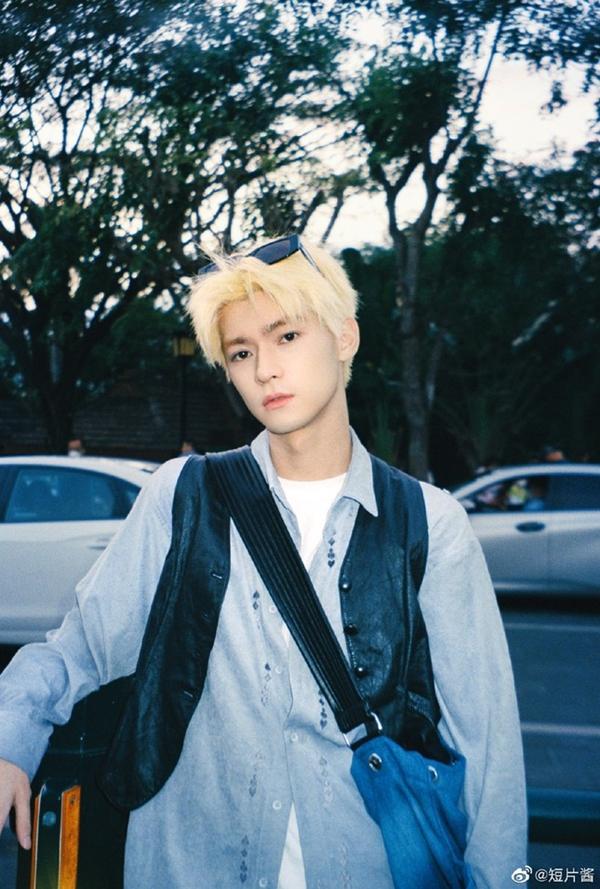 Tình đầu của hồ ly tỷ tỷ bị dìm thê thảm bởi tạo hình-8