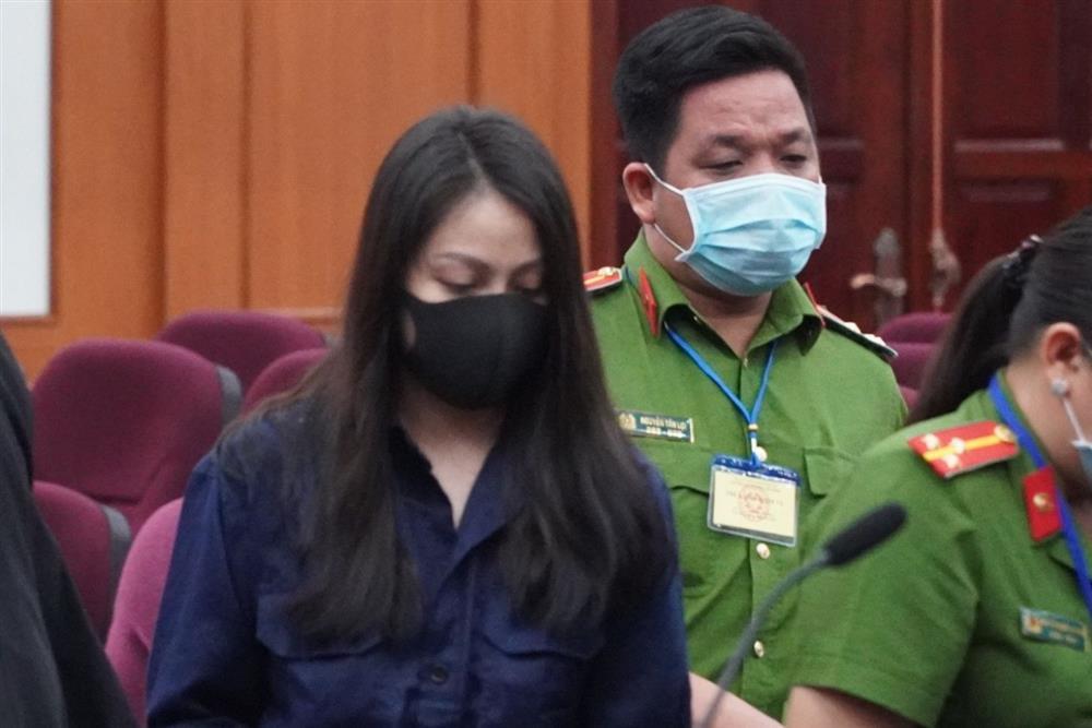 Lời khai vô cảm của người cha vụ bé gái 8 tuổi bị bạo hành tới tử vong-2