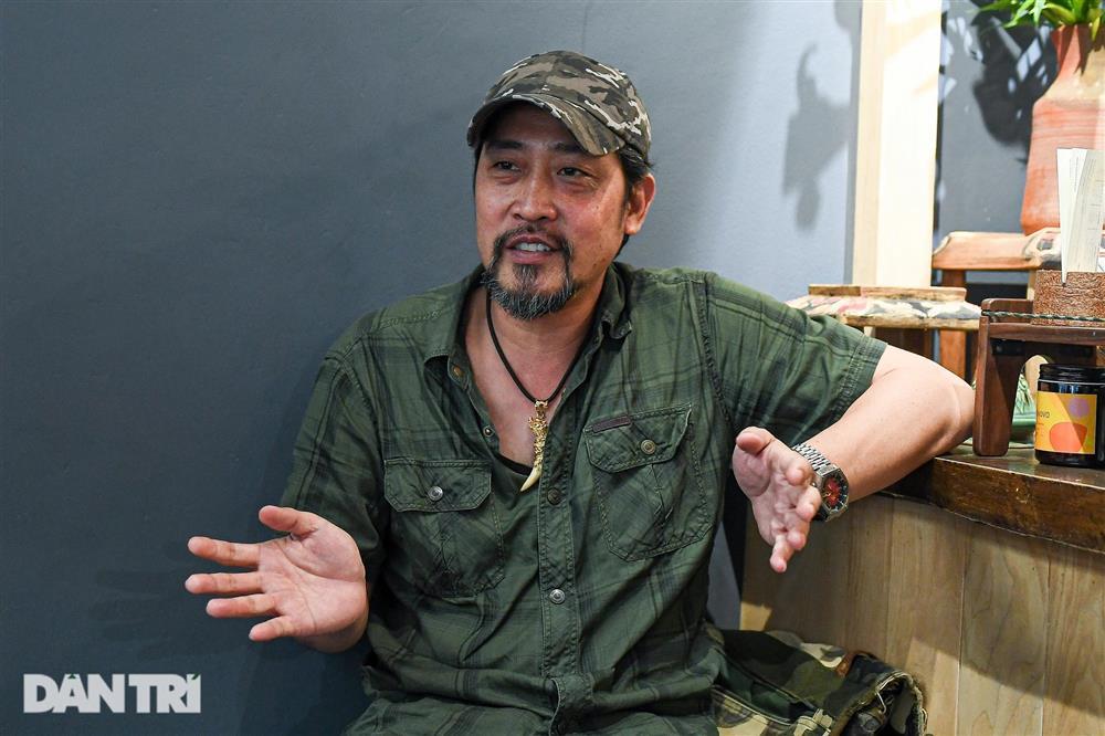 NSƯT Hồ Phong tuổi 52: Gã đểu trên phim, ông bố bỉm sữa ngoài đời-3