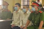 VIDEO: Cận cảnh diễn viên hài Hữu Tín ngày hầu tòa-1