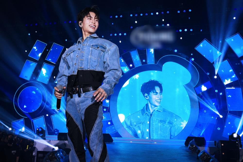 MONO nhảy sexy khiến fan nữ không ngừng mê mệt-3