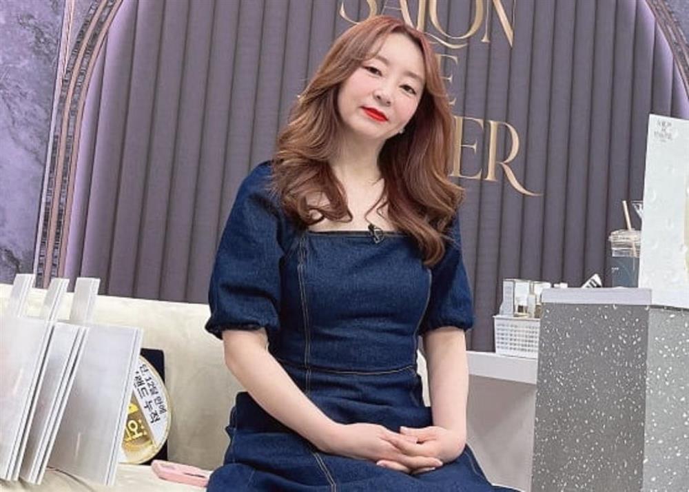 Loạt MC bị cấm sóng vì bê bối đời tư, ăn mặc quá sexy-2