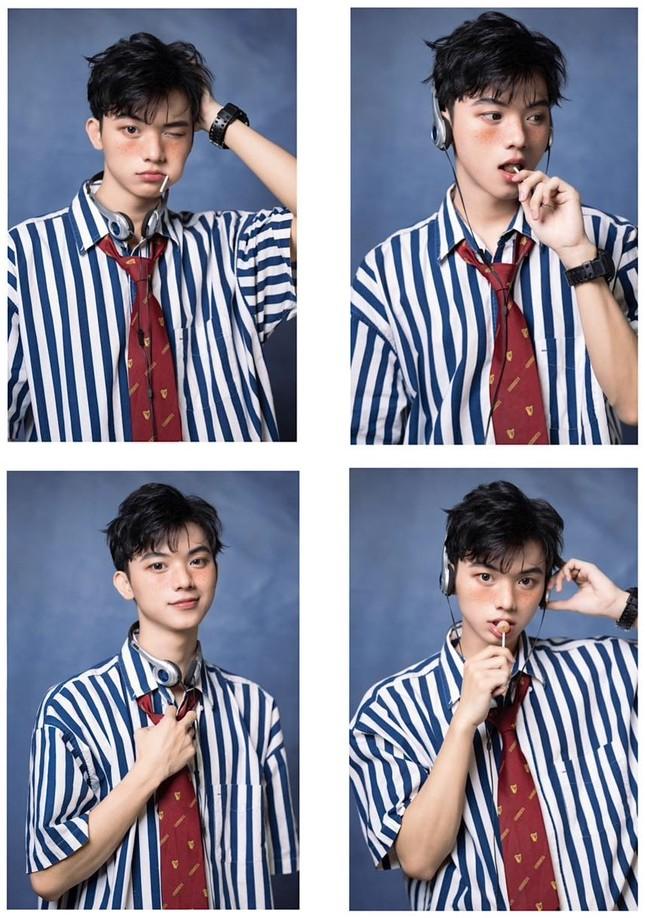 Bắt trend chụp ảnh kỷ yếu American Core: Đơn giản mà cuốn hút!-1