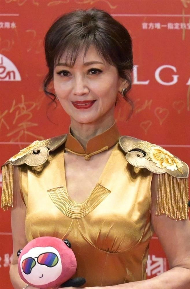 Sao nữ bị bóc trần nhan sắc chưa qua chỉnh sửa-5