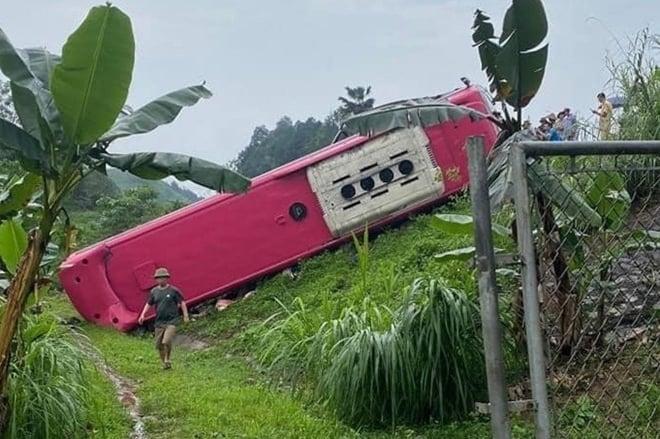 3 tai nạn giao thông liên tiếp trên cao tốc Nội Bài - Lào Cai, 1 người chết-2