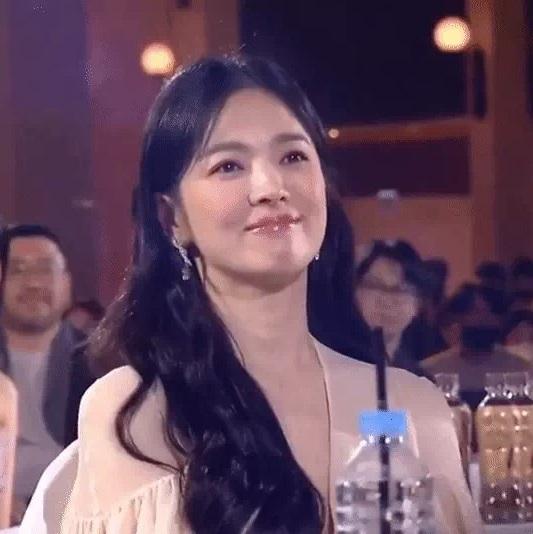 Song Hye Kyo giành giải nhan sắc số 1 tại Baeksang 2023-4
