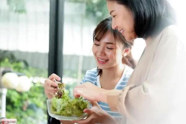 Định sinh 2 con liên tiếp nhưng góp ý của chị dâu làm tôi rối trí-1