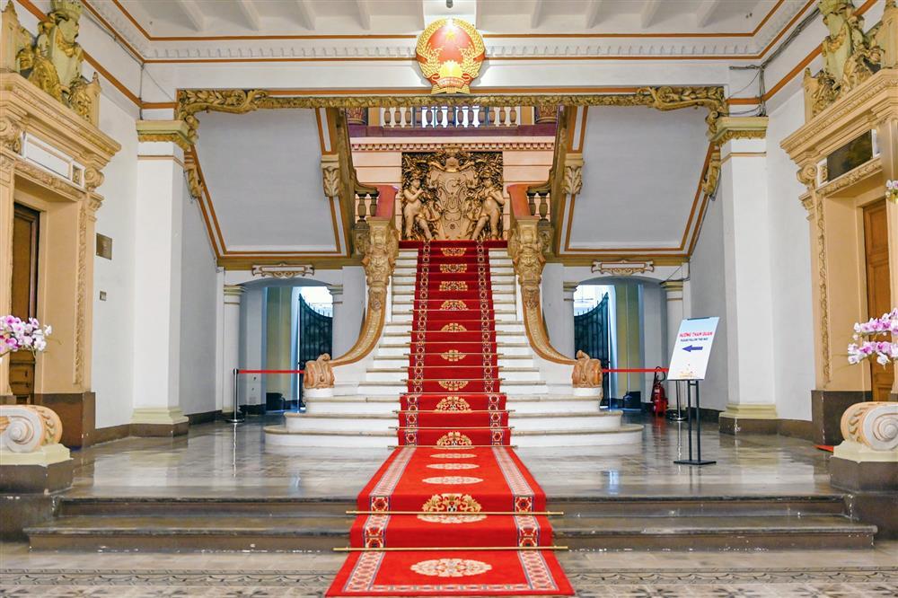 Bên trong toà nhà UBND TP.HCM hơn 110 năm tuổi-3