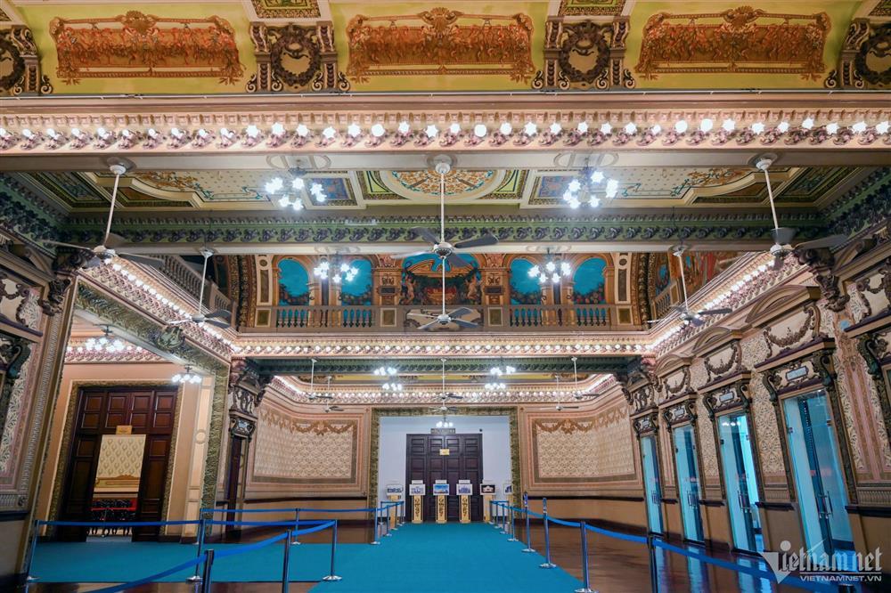Bên trong toà nhà UBND TP.HCM hơn 110 năm tuổi-4