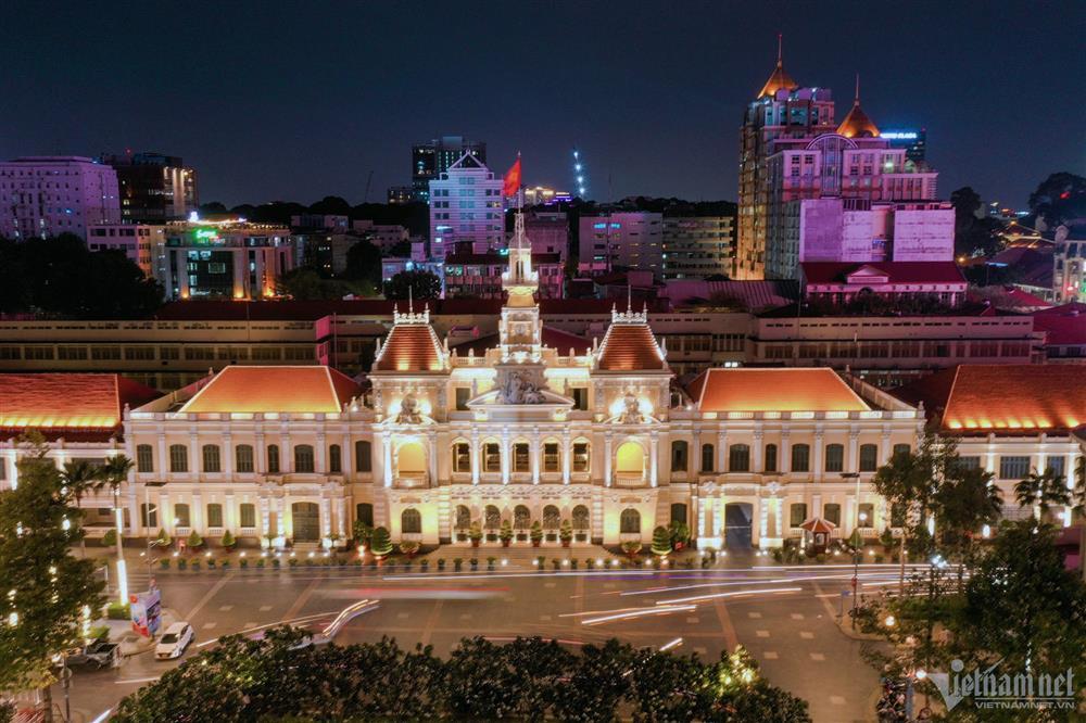 Bên trong toà nhà UBND TP.HCM hơn 110 năm tuổi-10