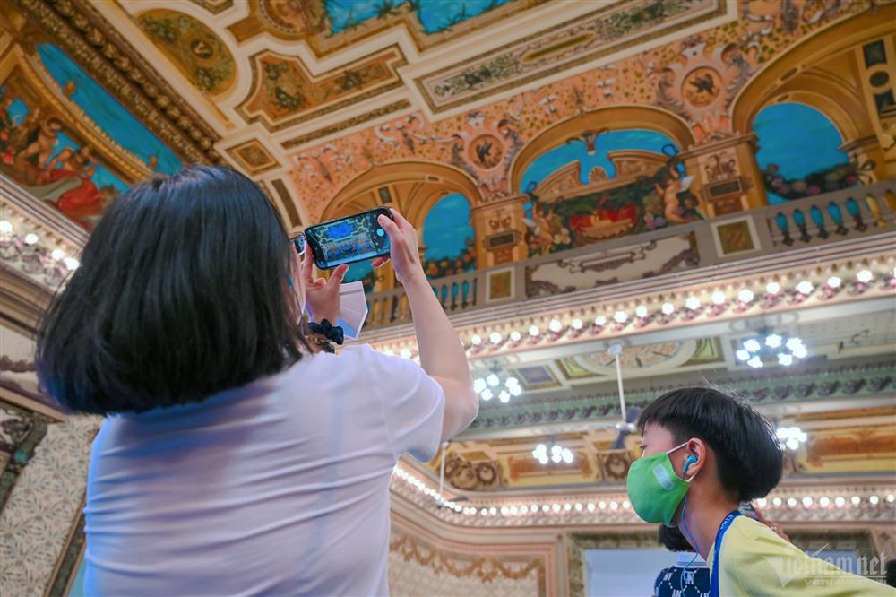 Bên trong toà nhà UBND TP.HCM hơn 110 năm tuổi-9