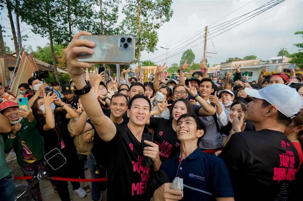 Lật Mặt 6 của Lý Hải thu gần 80 tỷ đồng, vượt kỷ lục của Trấn Thành-1