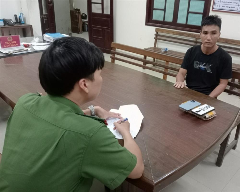 Tóm gọn đối tượng chuyên cạy cốp xe trộm tài sản của du khách tắm biển-1