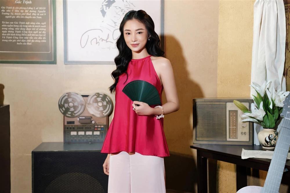 Sam và dàn hot girl đình đám một thời theo chồng bỏ cuộc chơi-4