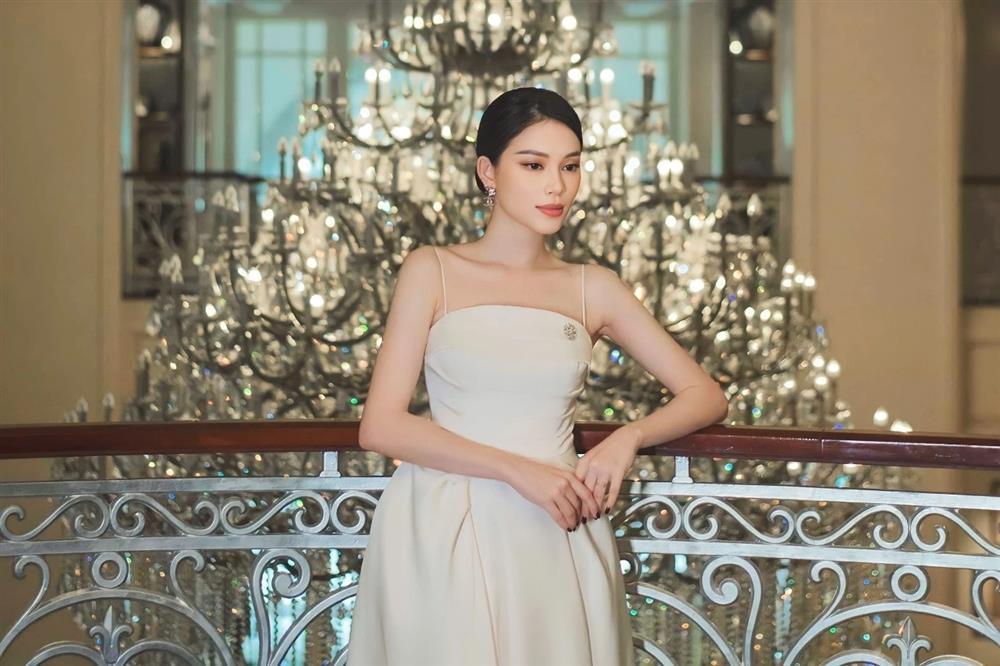 Sam và dàn hot girl đình đám một thời theo chồng bỏ cuộc chơi-6