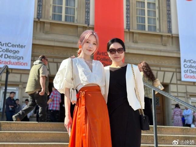 Con trai màn ảnh của Châu Tinh Trì trở thành mỹ nhân sau 15 năm-1