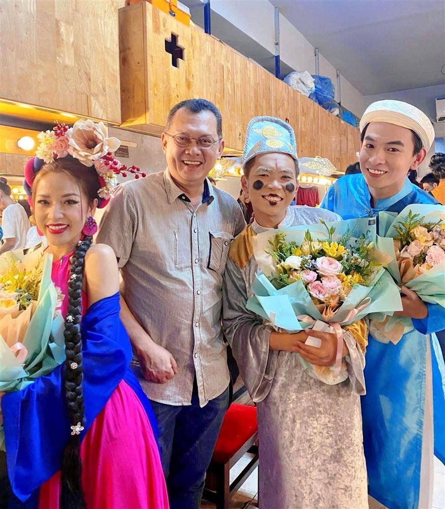 Sao Việt nghỉ lễ: Người vung tiền nghỉ dưỡng đắt đỏ, người về quê bình yên-12