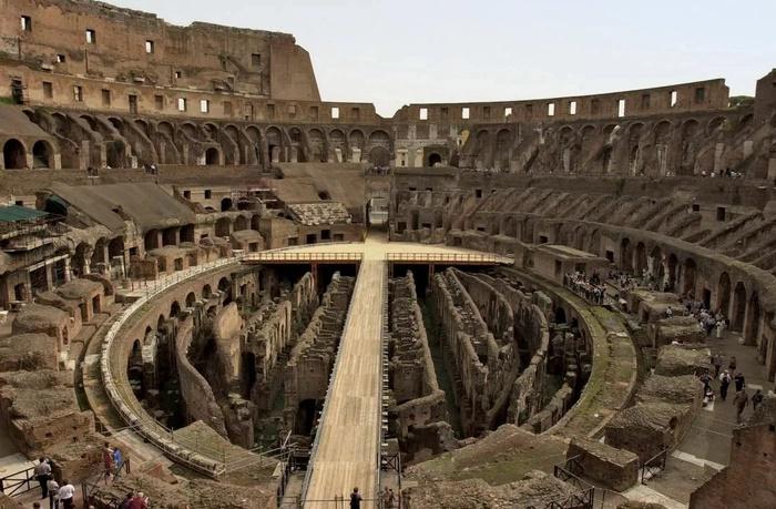 Đấu trường La Mã cổ đại có cả thang máy được xây dựng như thế nào?-2