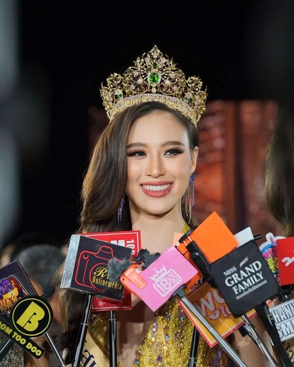 Người đẹp tai tiếng nhất Hoa hậu Hòa bình Thái Lan-4