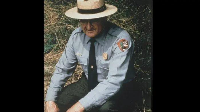 Người giữ Kỷ lục Guinness thế giới vì sét đánh 7 lần không mất mạng-3