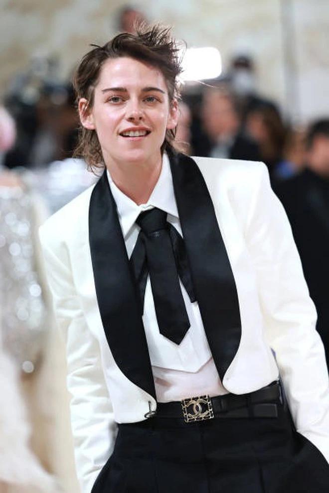 Trớ trêu tại Met Gala 2023: Robert Pattinson suýt chạm mặt tình cũ-4