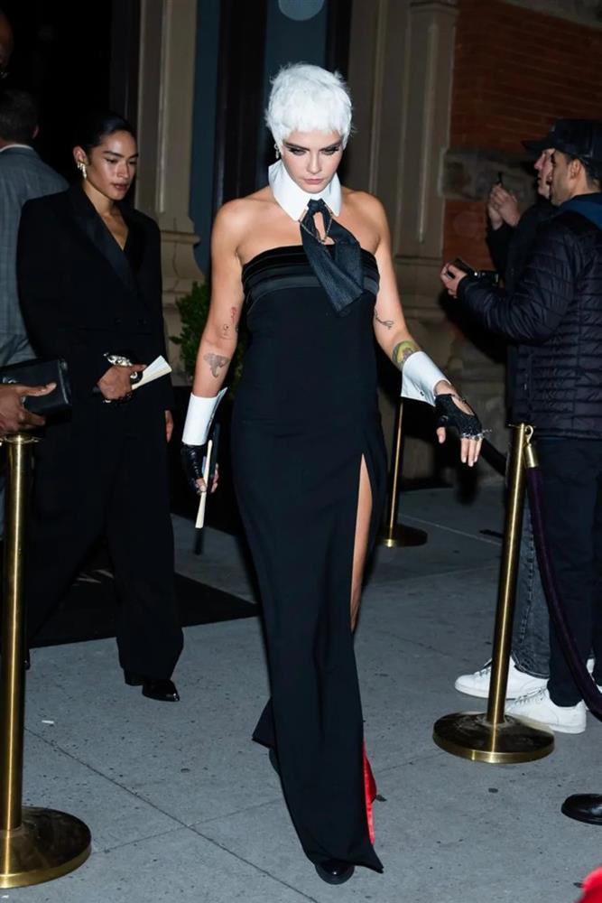 Tiệc hậu Met Gala 2023: Dàn sao lên đồ đi quẩy, Kendall Jenner chặt đẹp tất cả-8