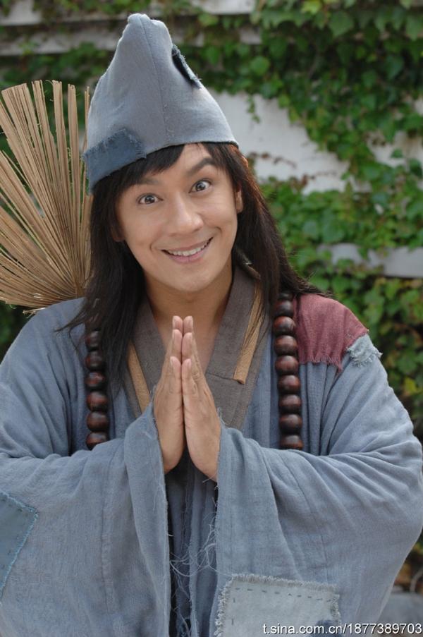 Sao Hoa ngữ hết thời: Kẻ hát rong, người bán hàng online-1