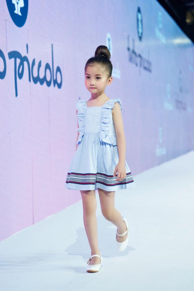 Emily Nhã Uyên đoạt Người mẫu nhí xuất sắc nhất tại Thượng Hải-1