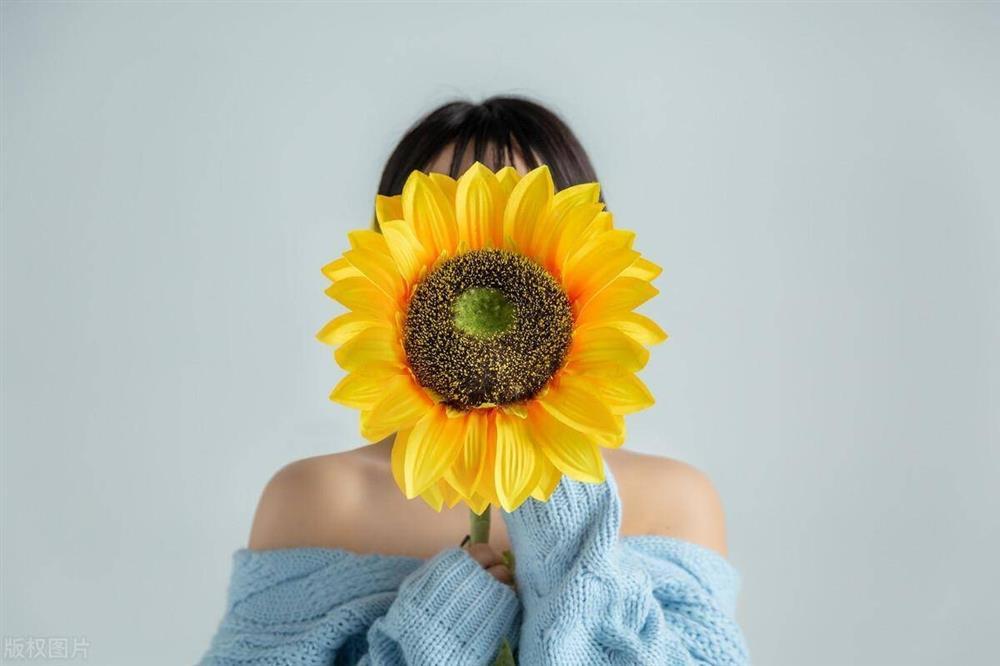 Trắc nghiệm tâm lý: Bạn thấy bông hoa nào đẹp nhất?-1