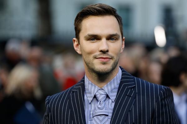 Nicholas Hoult - mỹ nam chuyên các vai độc - lạ-1