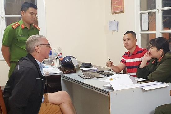 Lời khai của nghi can người nước ngoài sát hại vợ ở Đà Lạt