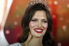 Nhan sắc tân Hoa hậu Hoàn vũ Croatia gây thất vọng