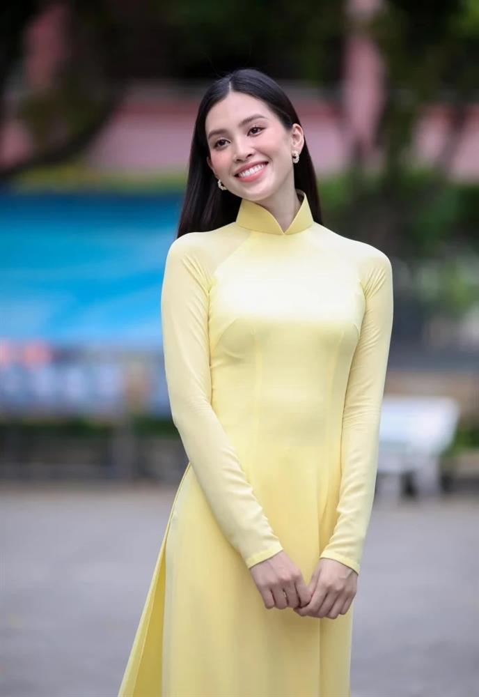 Chuyện yêu nhiều tin đồn của Hoa hậu Tiểu Vy-5