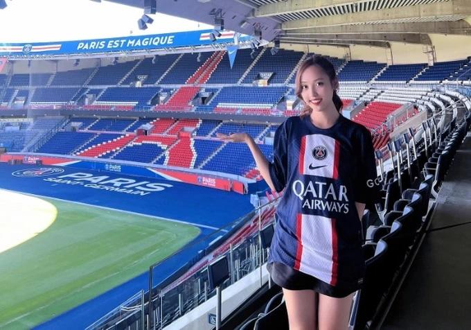 Nhan sắc xinh đẹp nóng bỏng của người yêu dàn cầu thủ U22 Việt Nam-4