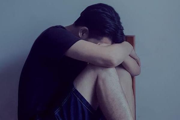 Chồng cứa vào nỗi đau thầm kín, tôi muốn dừng cuộc hôn nhân-2