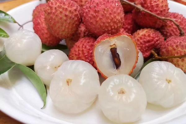 Những trái cây mùa hè gây nóng gan, khi ăn cần lưu ý kẻo dễ mẩn ngứa-1