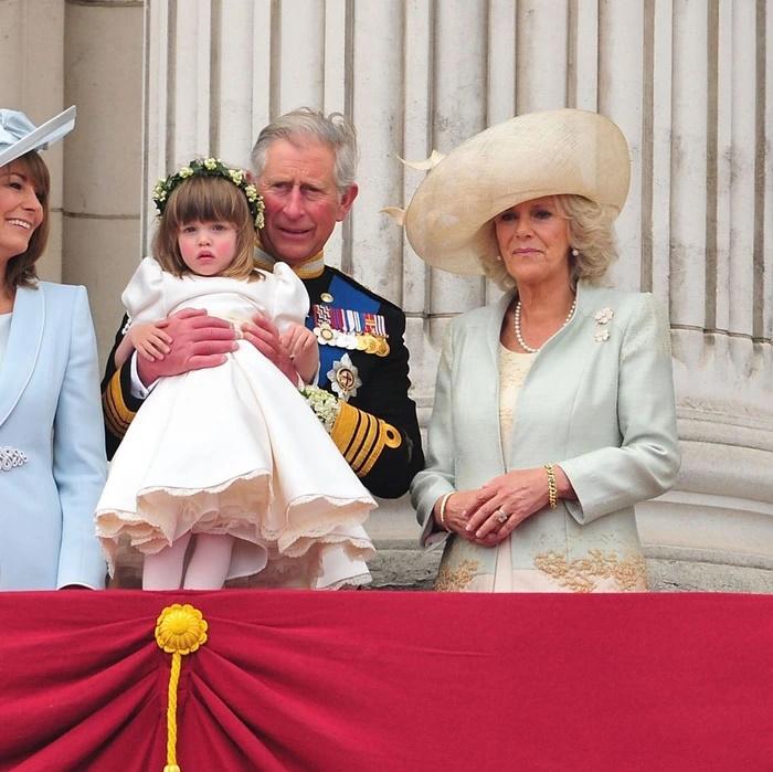 Cháu trai Vương hậu Camilla gặp chấn thương nặng trước lễ đăng quang-4