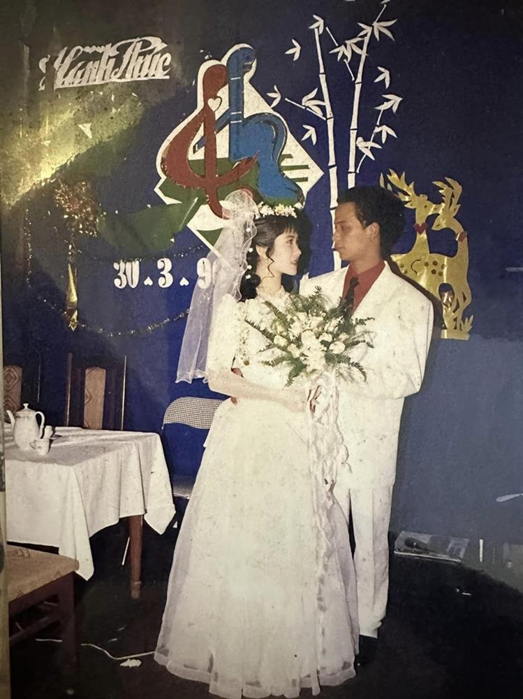 Nguyệt Hằng hé lộ tính liều của ông xã Anh Tuấn để vượt qua nợ nần-5