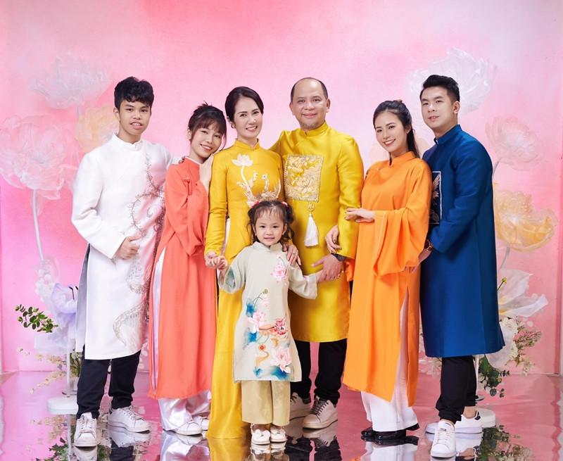 Nguyệt Hằng hé lộ tính liều của ông xã Anh Tuấn để vượt qua nợ nần-8