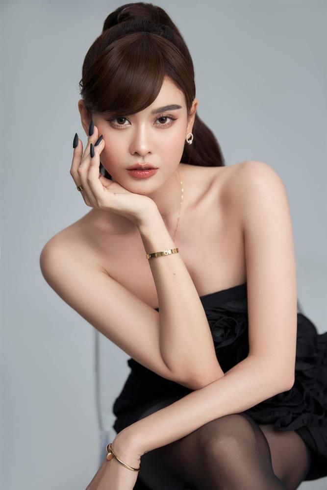 Những sao Việt thăng hạng nhan sắc hậu chia tay-18