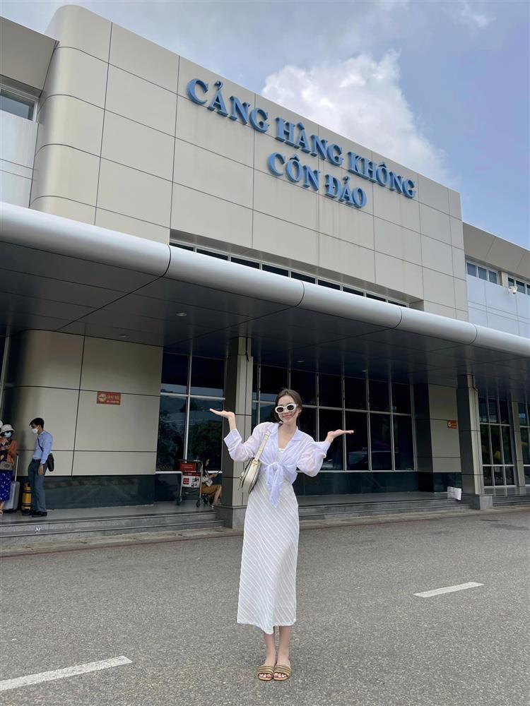 Gu thời trang của Đỗ Thị Hà thay đổi thấy rõ, có đẹp hơn trước kia?-10