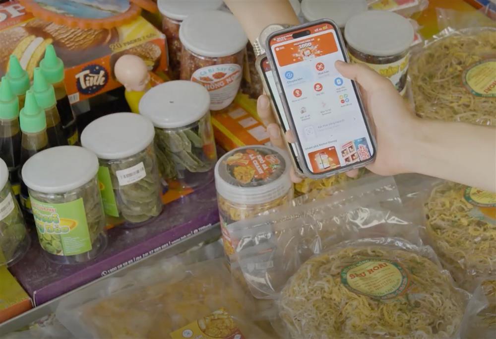 Dàn Vlogger ‘Đi dọc Việt Nam’ khuấy đảo mùa hè cùng Viettel Money-2