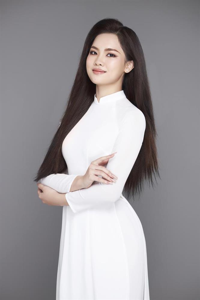 Bí quyết học giỏi của nữ sinh 2K4 dự thi Miss World Vietnam 2023-2
