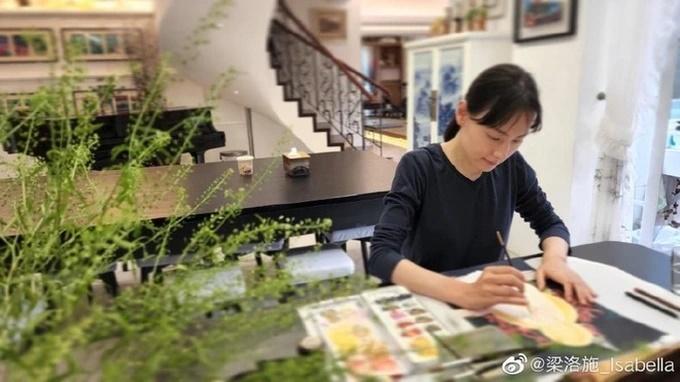 Lương Lạc Thi: Mỹ nhân bỏ sự nghiệp sinh 3 con cho tỷ phú giờ ra sao?-6